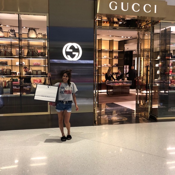 Meet your Posher, Analisa - Picture 7 of 8